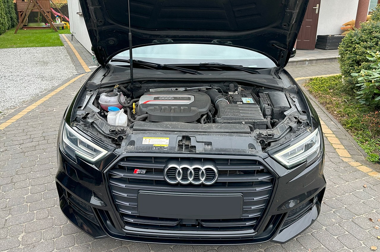 Audi 