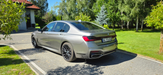 BMW Seria 7 - 745e Plugin Prestige