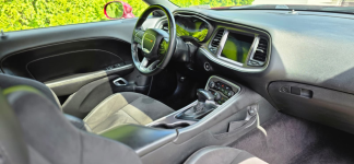 DODGE DODGE CHALLENGER R/T PLUS