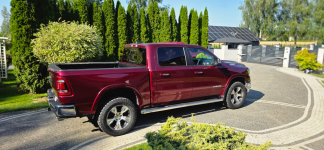 DODGE RAM 1500 LARAMIE V8 4x4 HEMI