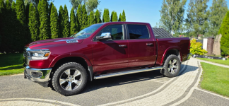 DODGE RAM 1500 LARAMIE V8 4x4 HEMI