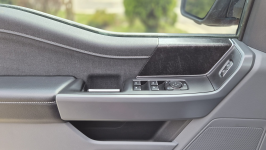 FORD FORD F­150 LIGHTNING XLT