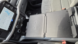FORD FORD F­150 LIGHTNING XLT