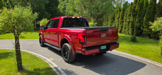 FORD FORD F­150 LIGHTNING XLT