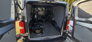 Toyota YARVFEHTMGZ209839