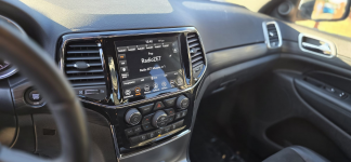 JEEP Grand Cherokee Laredo 4x4