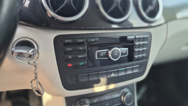 Mercedes B180 Premium 4x2