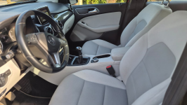 Mercedes B180 Premium 4x2