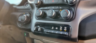 DODGE RAM 1500 4x4 BIGHORN