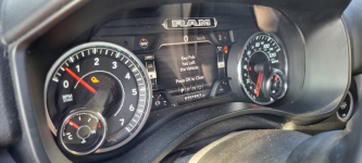 DODGE RAM 1500 4x4 BIGHORN
