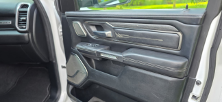 DODGE RAM 1500 Lone Star 5.7 4x4 Duza Kabina