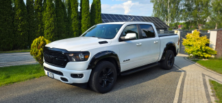 DODGE RAM 1500 Lone Star 5.7 4x4 Duza Kabina
