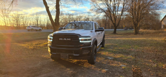 DODGE RAM 2500 6.4 SRT