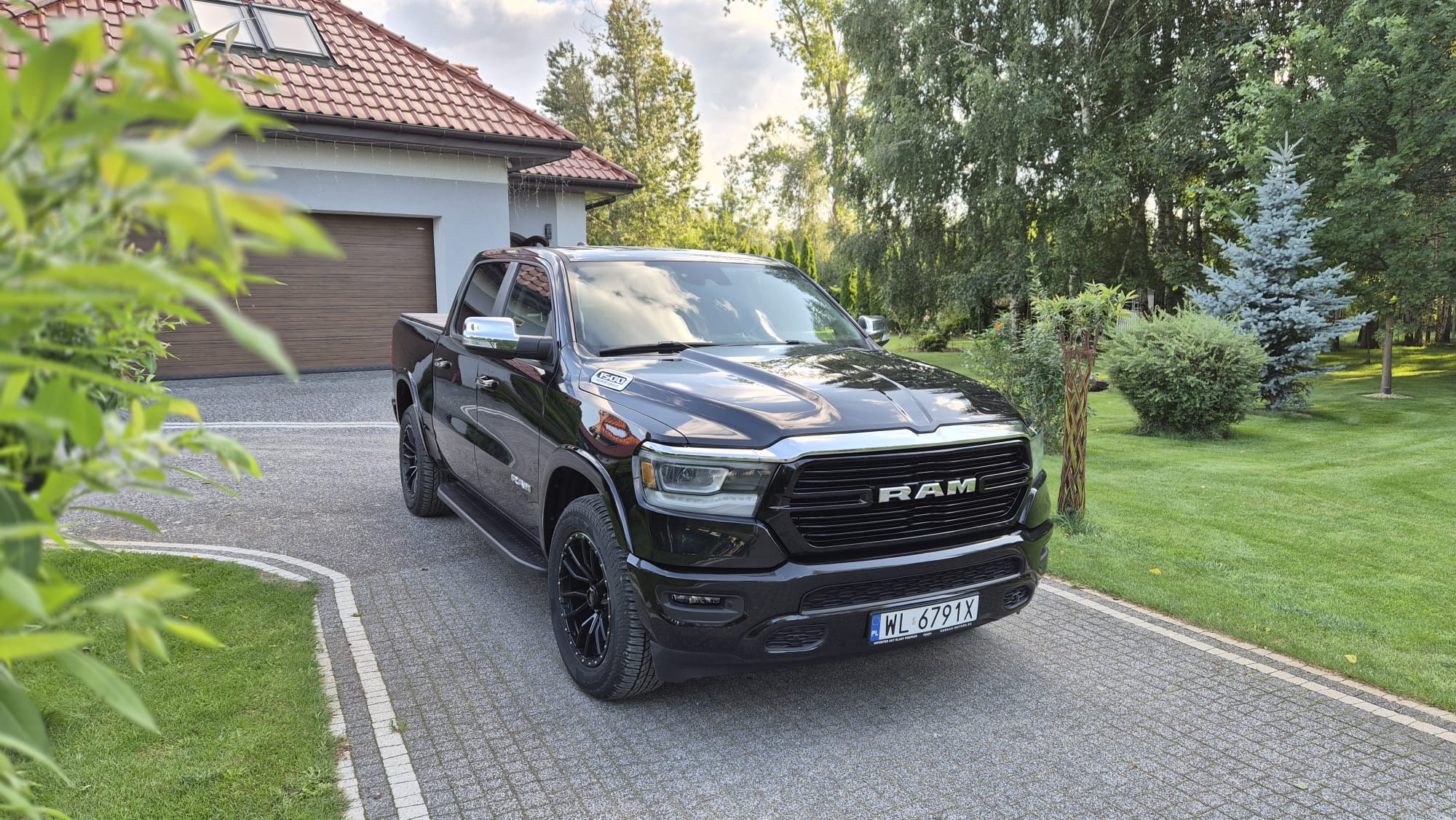 DODGE 1500 LARAMIE Limited 4x4