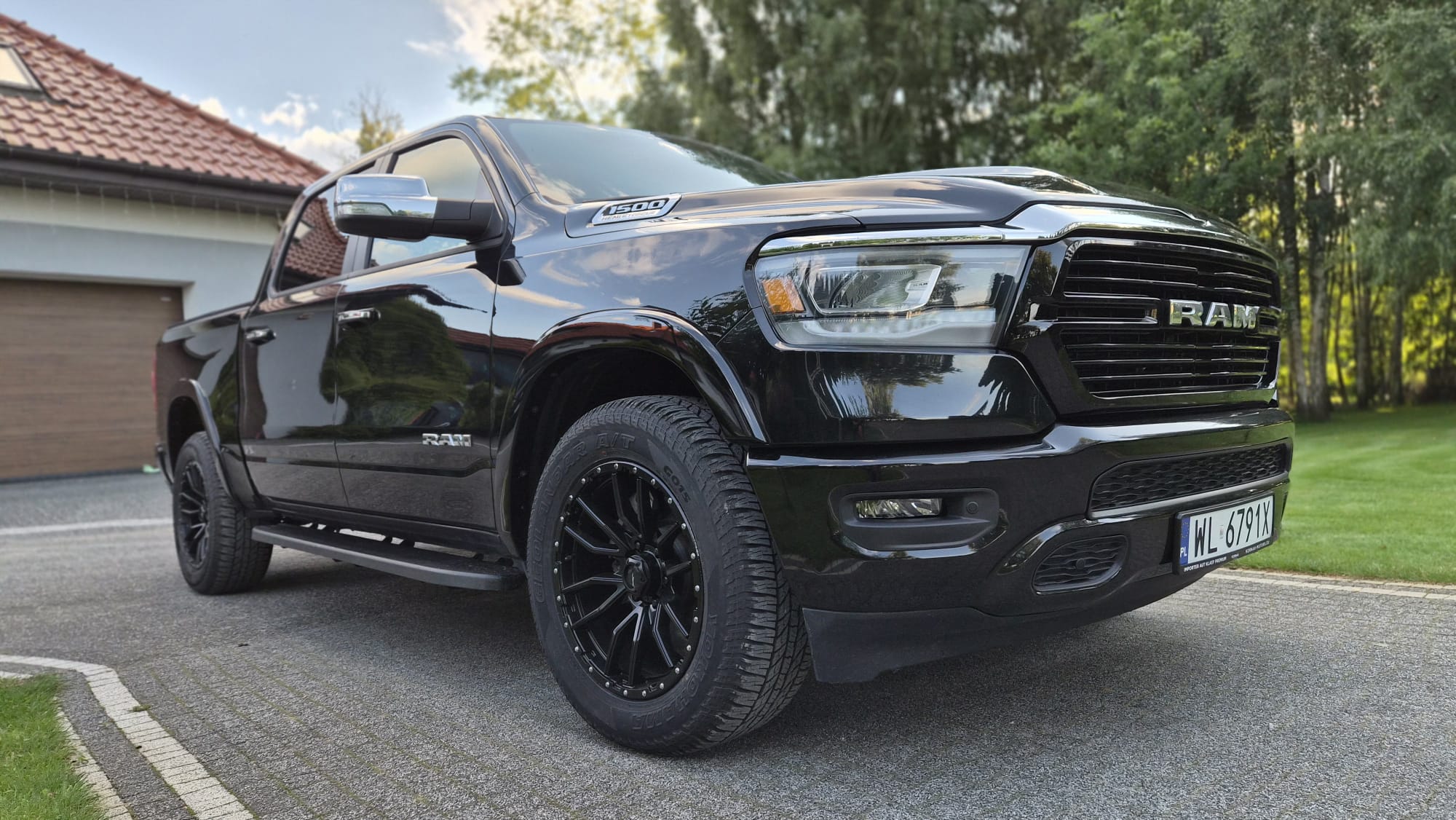 DODGE 1500 LARAMIE Limited 4x4