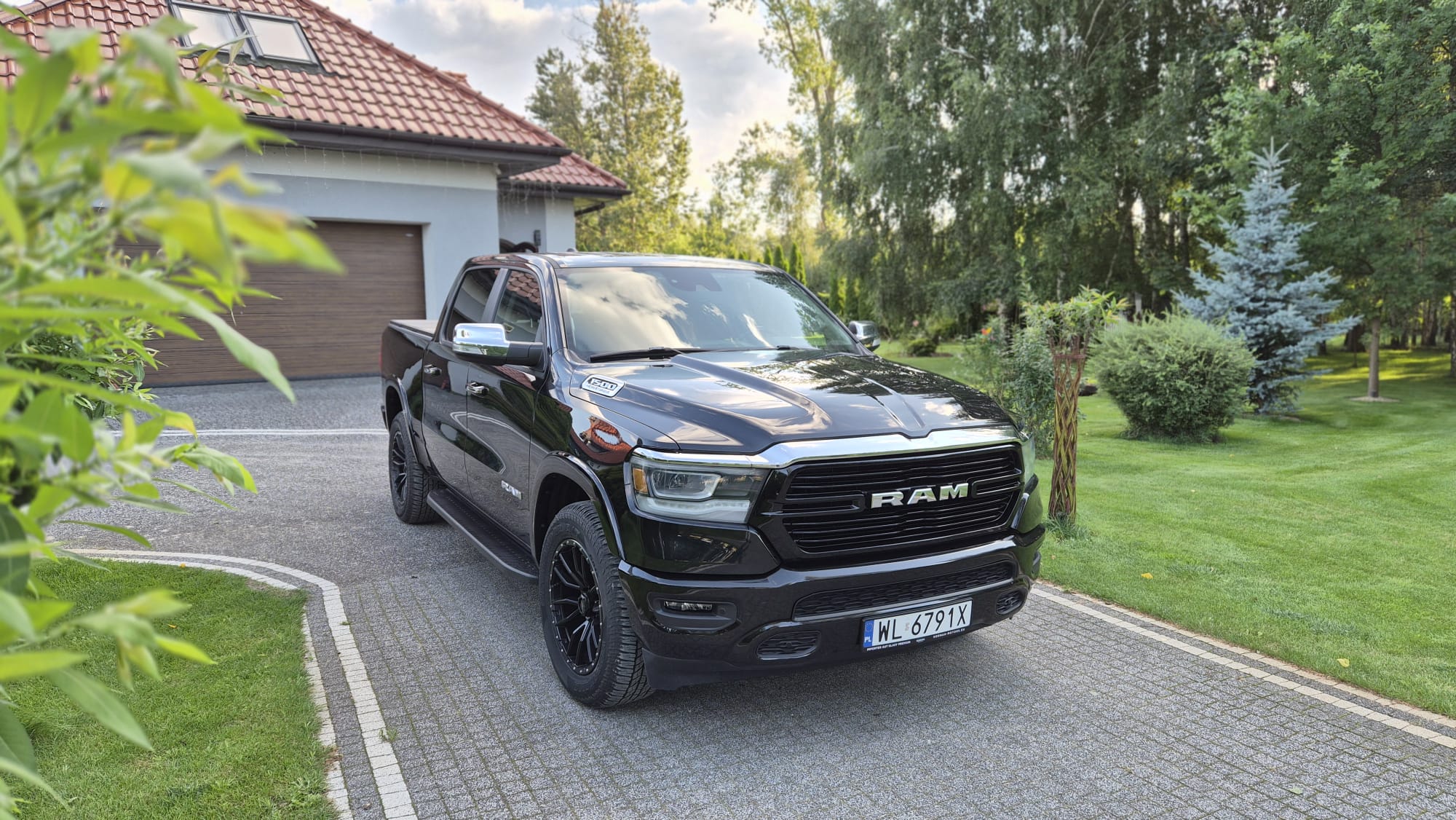 DODGE 1500 LARAMIE Limited 4x4