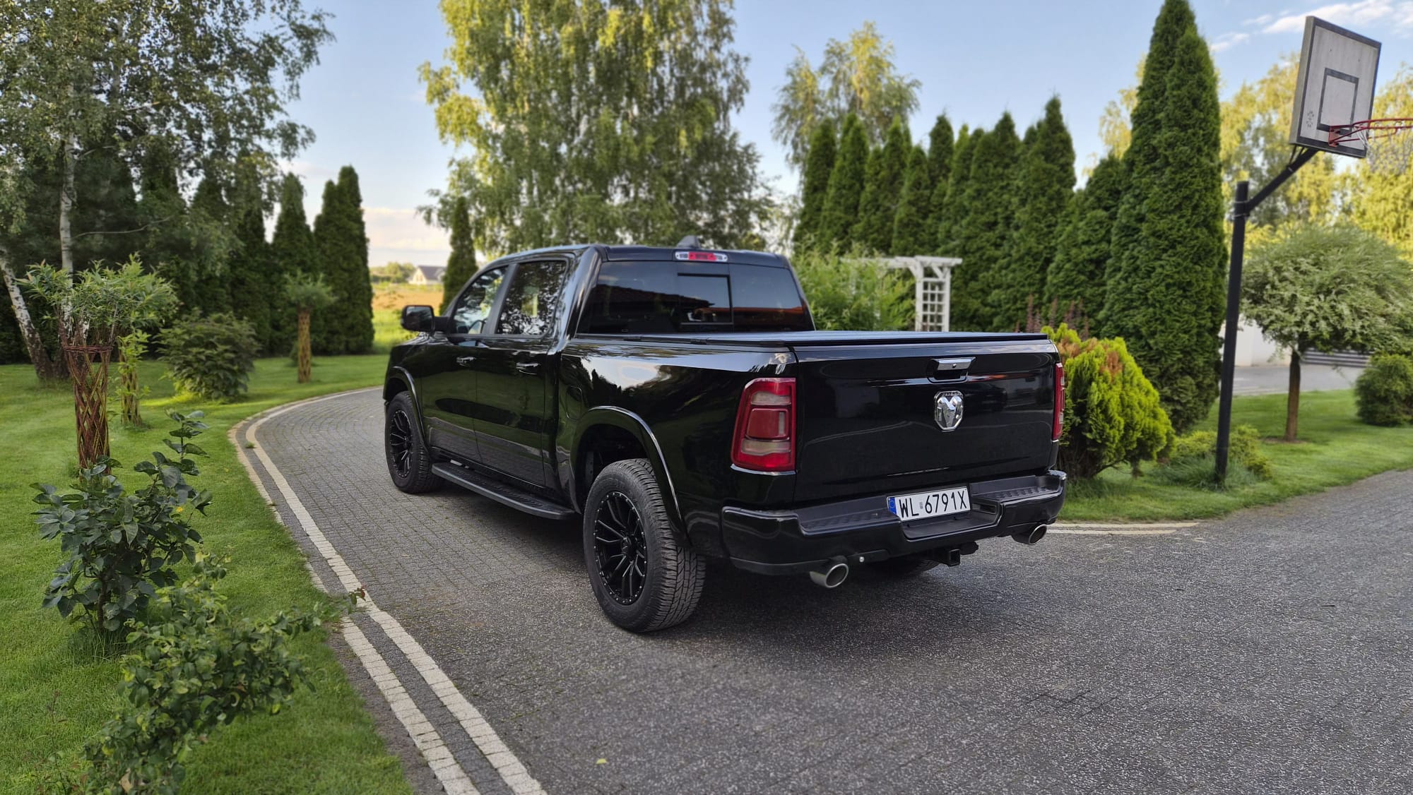 DODGE 1500 LARAMIE Limited 4x4