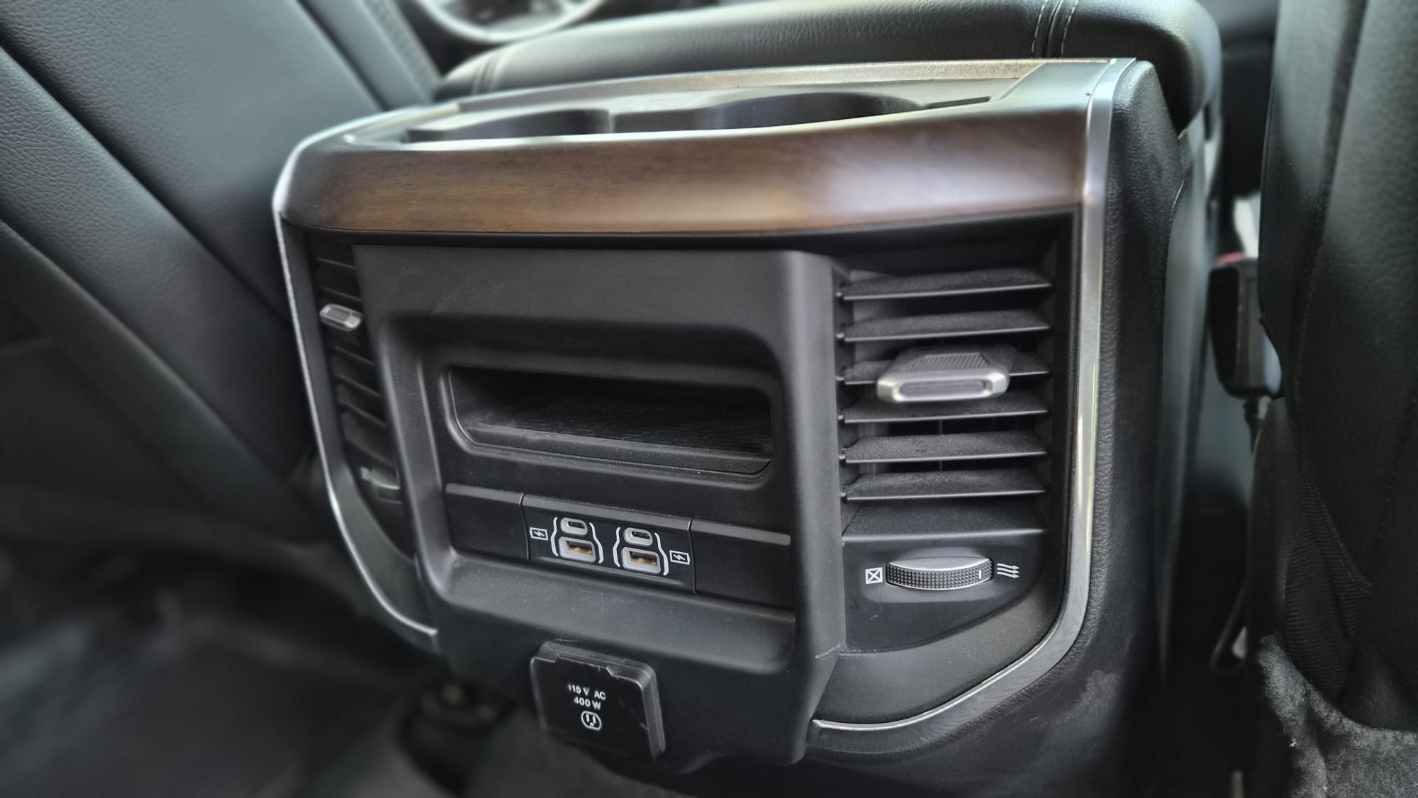 DODGE 1500 LARAMIE Limited 4x4