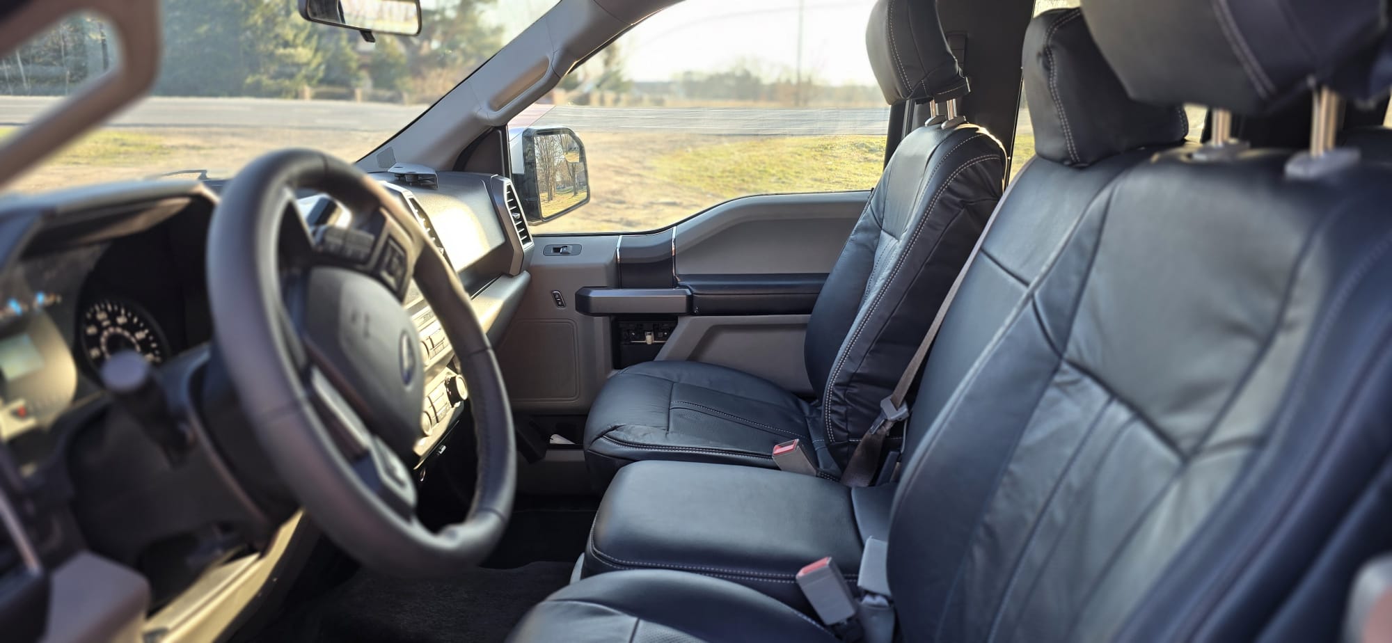 FORD F150 XLT