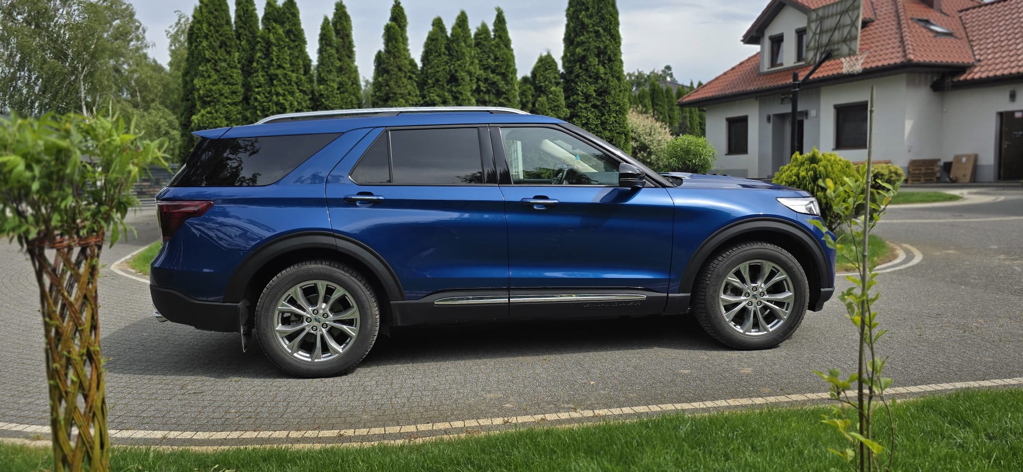 FORD EXPLORER LIMITED 4x4