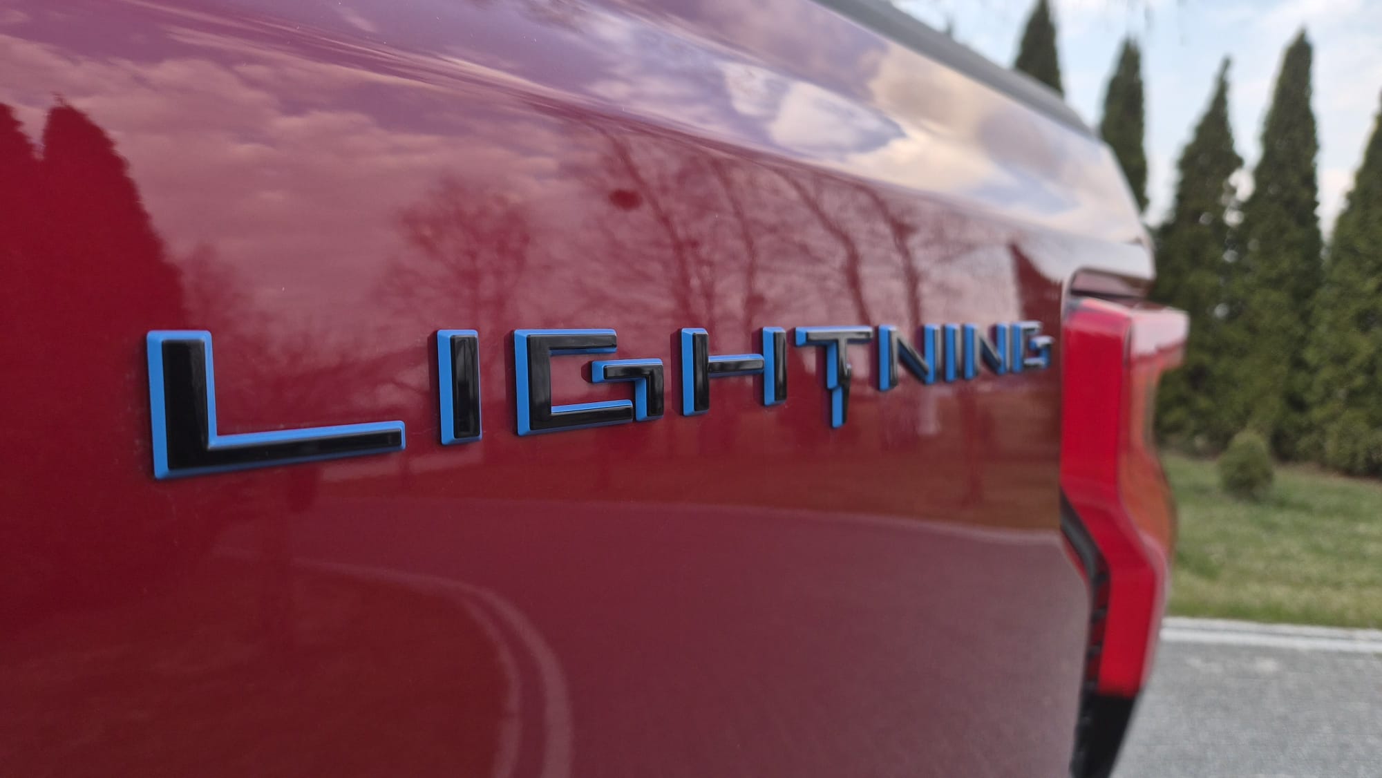 FORD FORD F150 LIGHTNING XLT