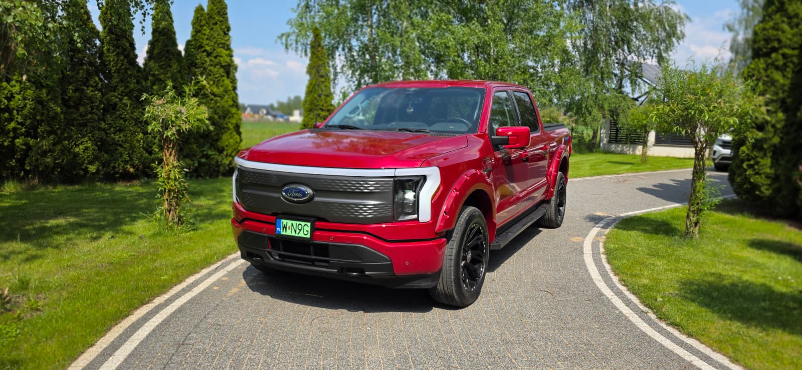 FORD FORD F­150 LIGHTNING XLT