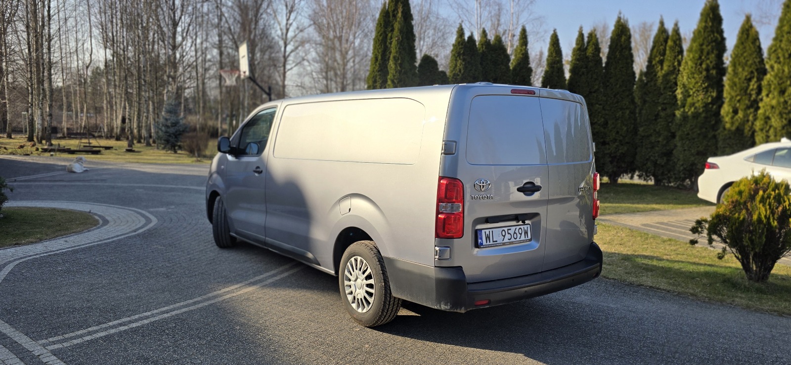 Toyota YARVFEHTMGZ209839