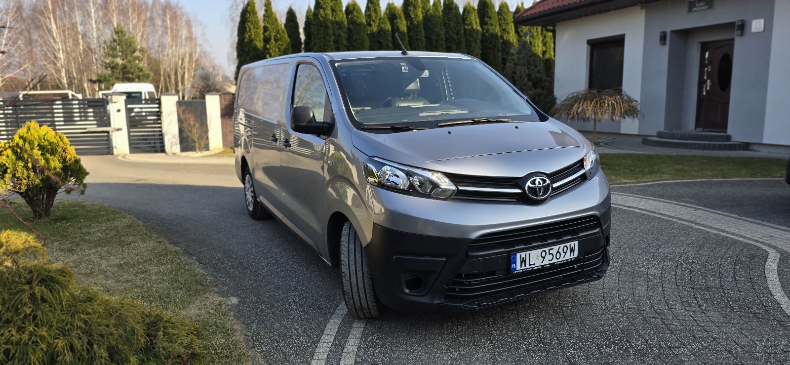 Toyota YARVFEHTMGZ209839