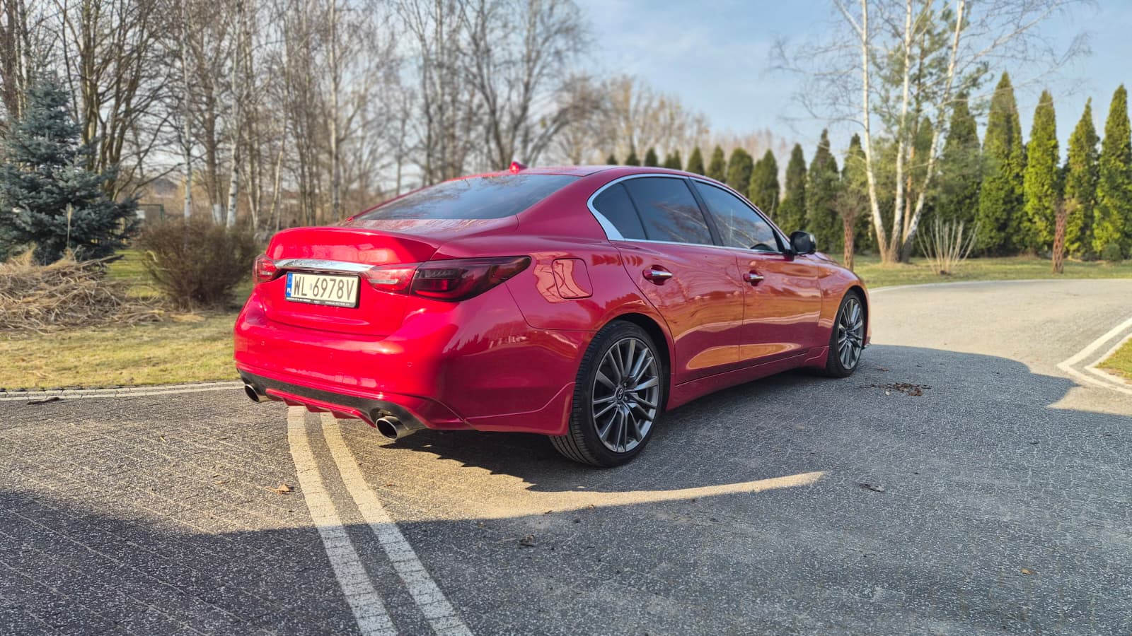 Infinity Q50 RED SPORT 400
