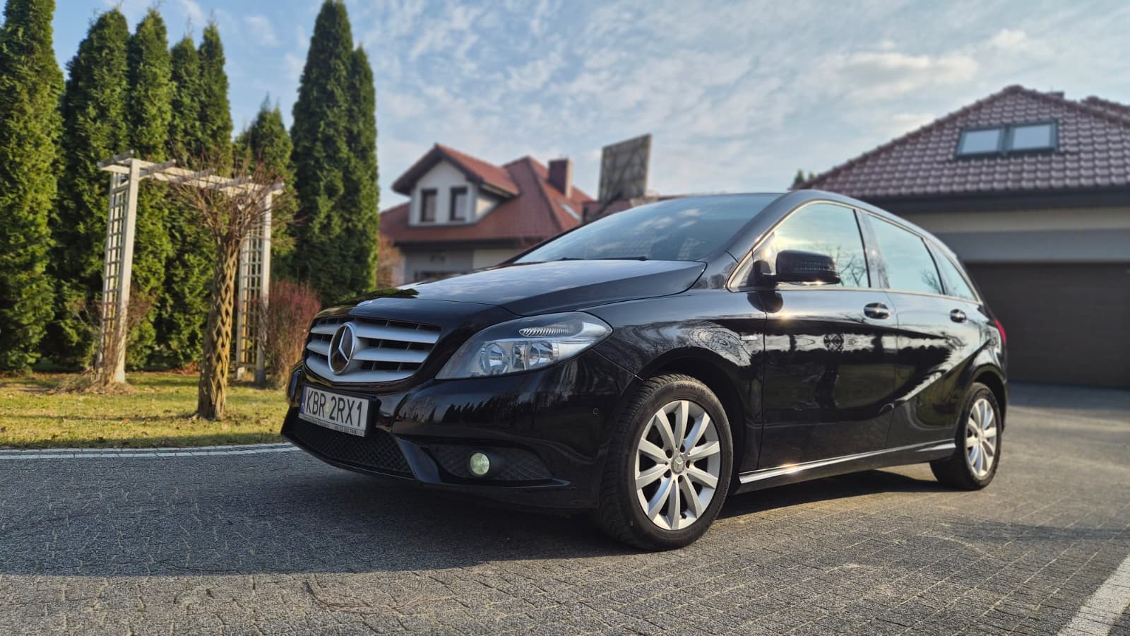 Mercedes B180 Premium 4x2