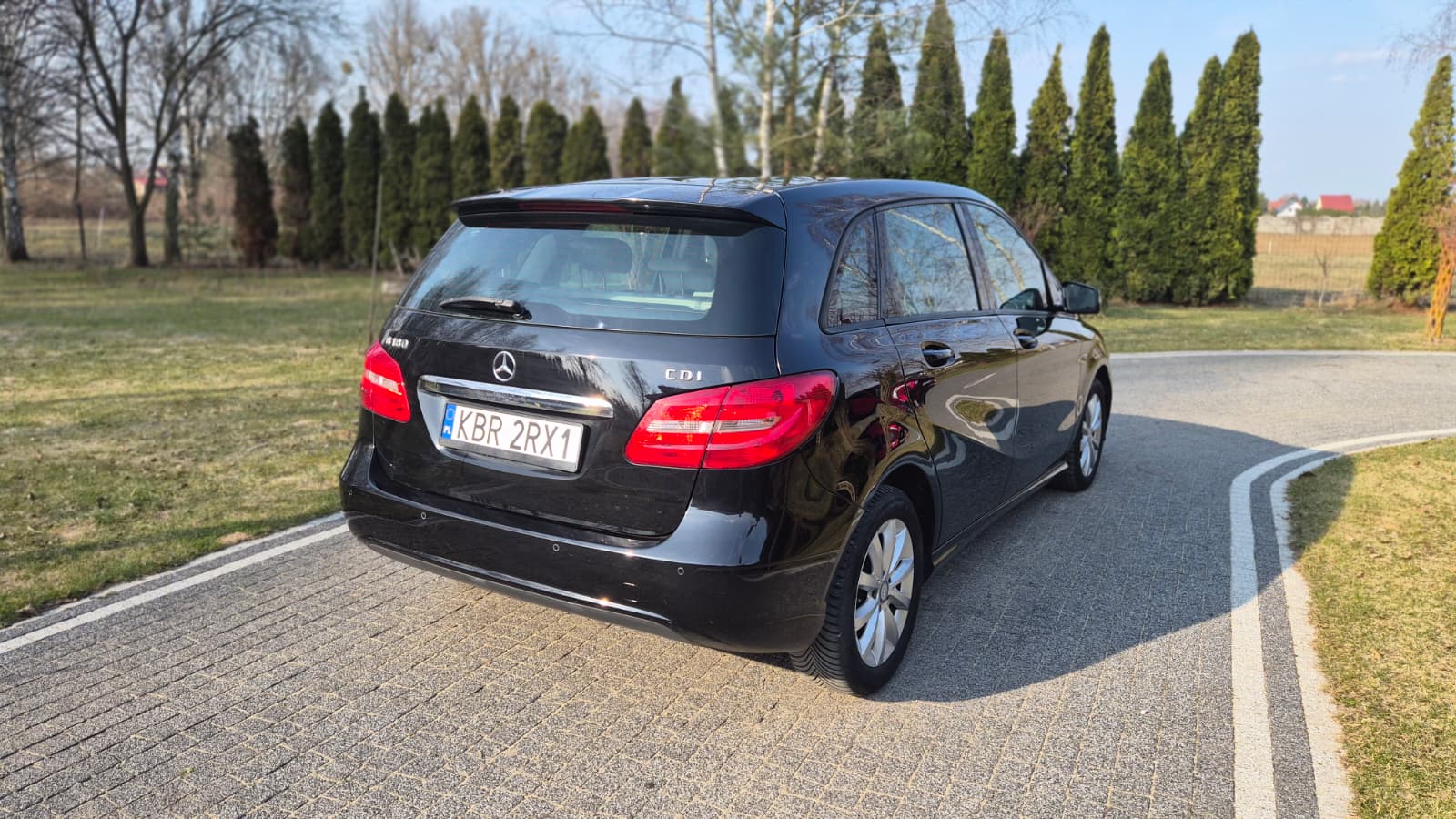 Mercedes B180 Premium 4x2