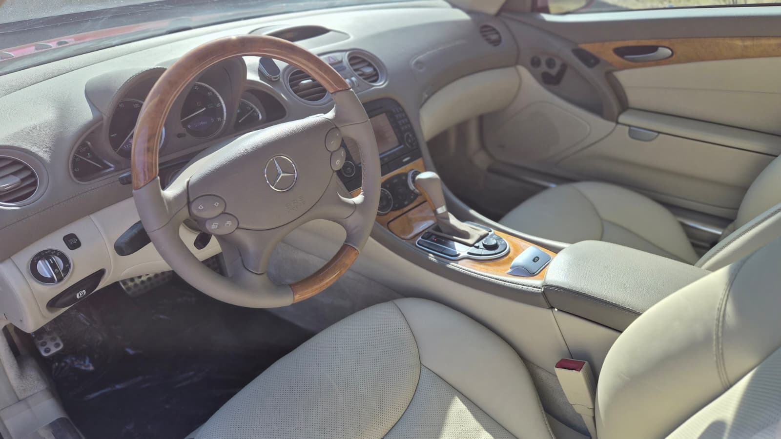 Mercedes SL550 Cabrio 5.5 V8 Prestige