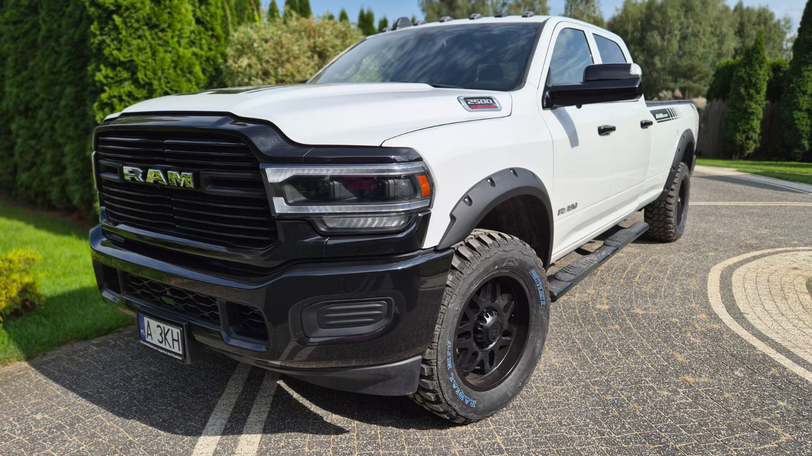 DODGE RAM 2500 6.4 SRT