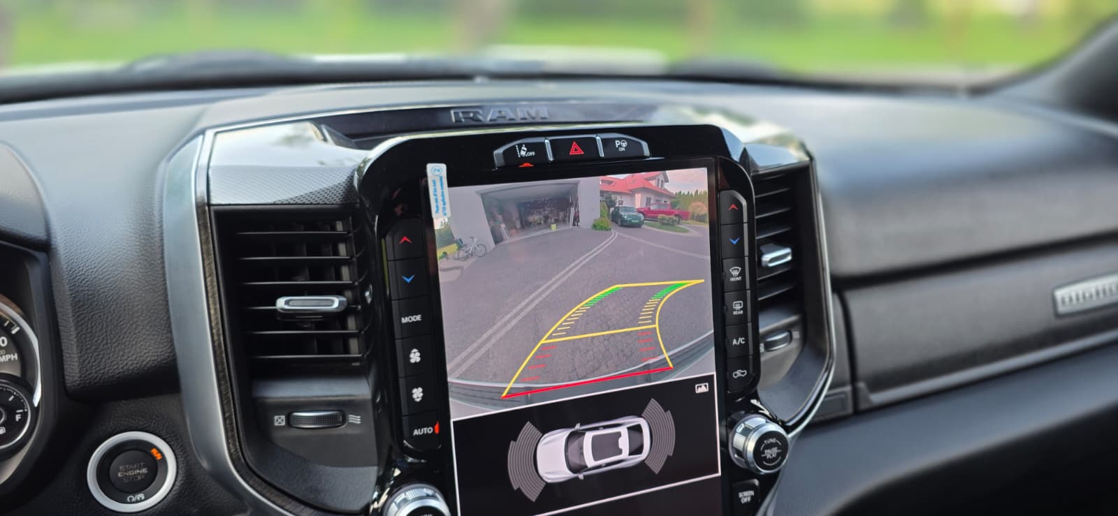 DODGE RAM 1500 Lone Star 5.7 4x4 Duza Kabina