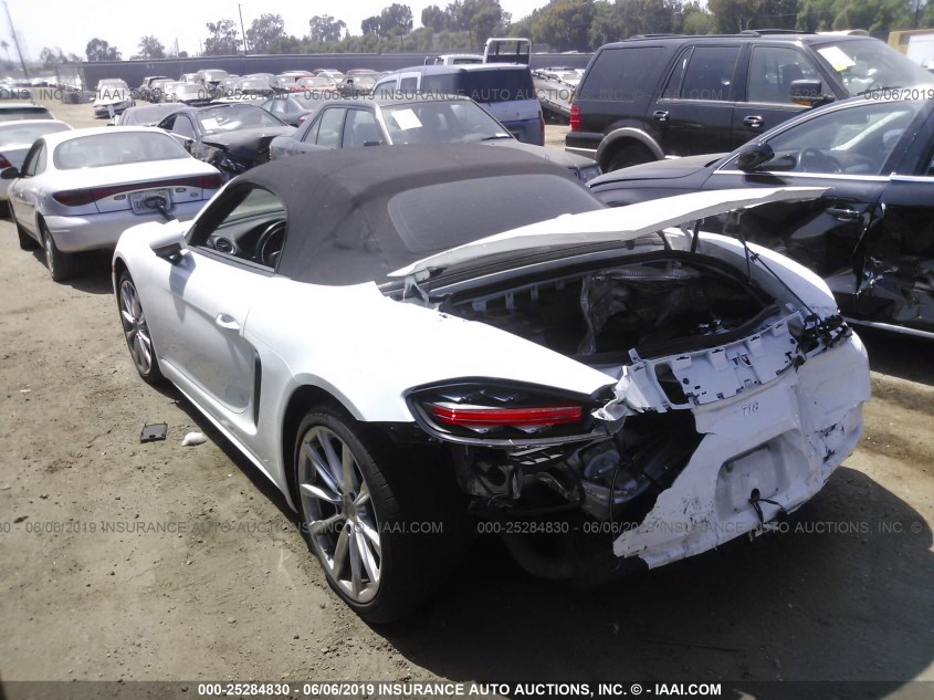 Porsche BOXSTER 718 CABRIO