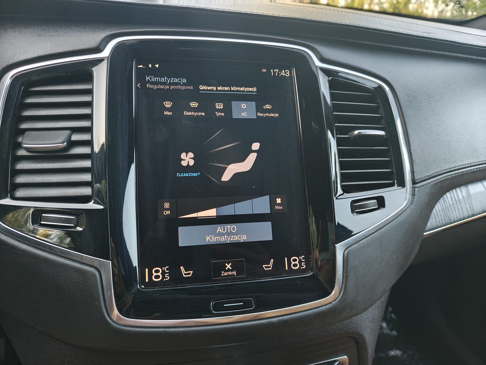 VOLVO XC90 Inscription B5 4x4