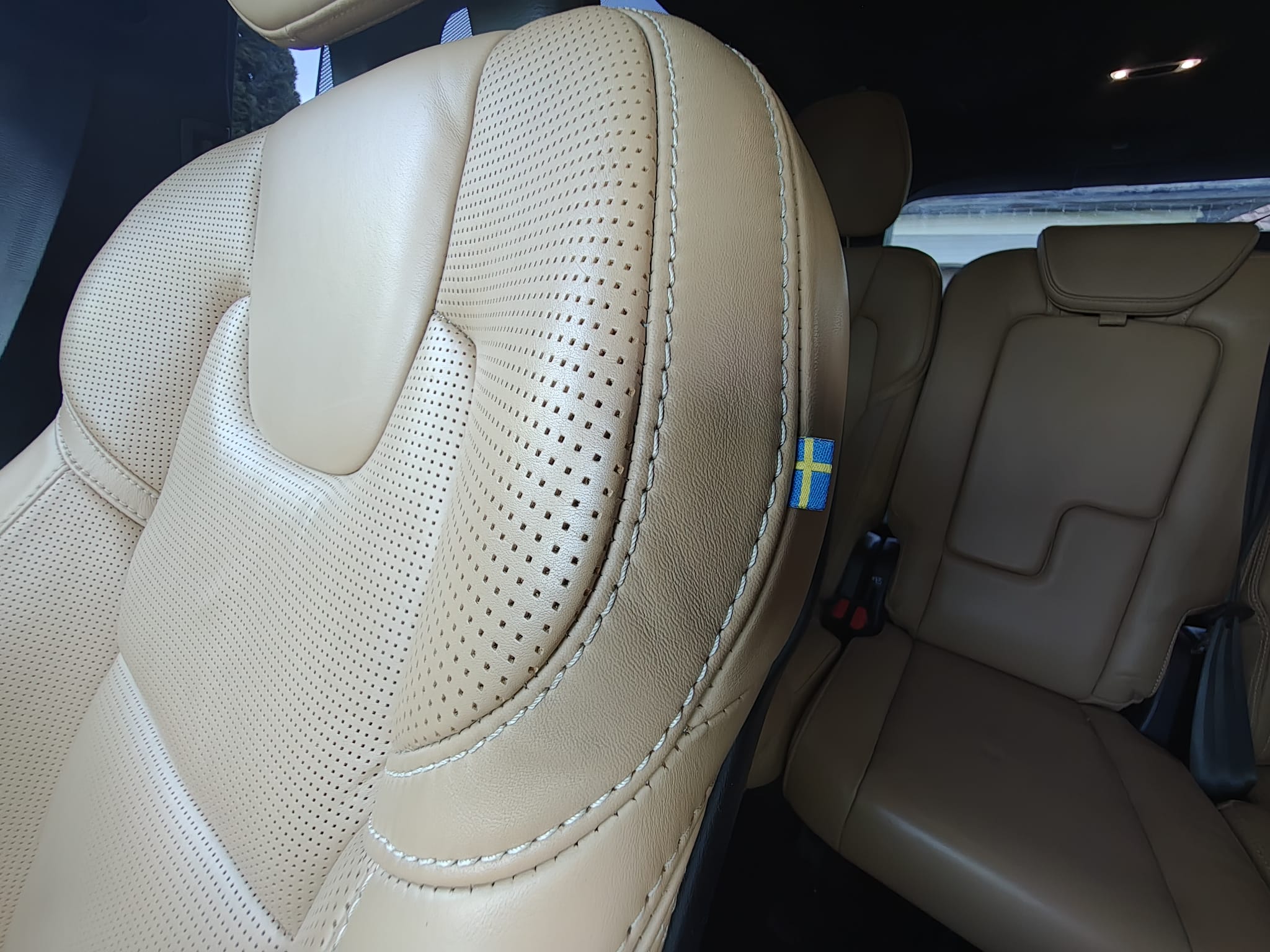 VOLVO XC90 Inscription B5 4x4