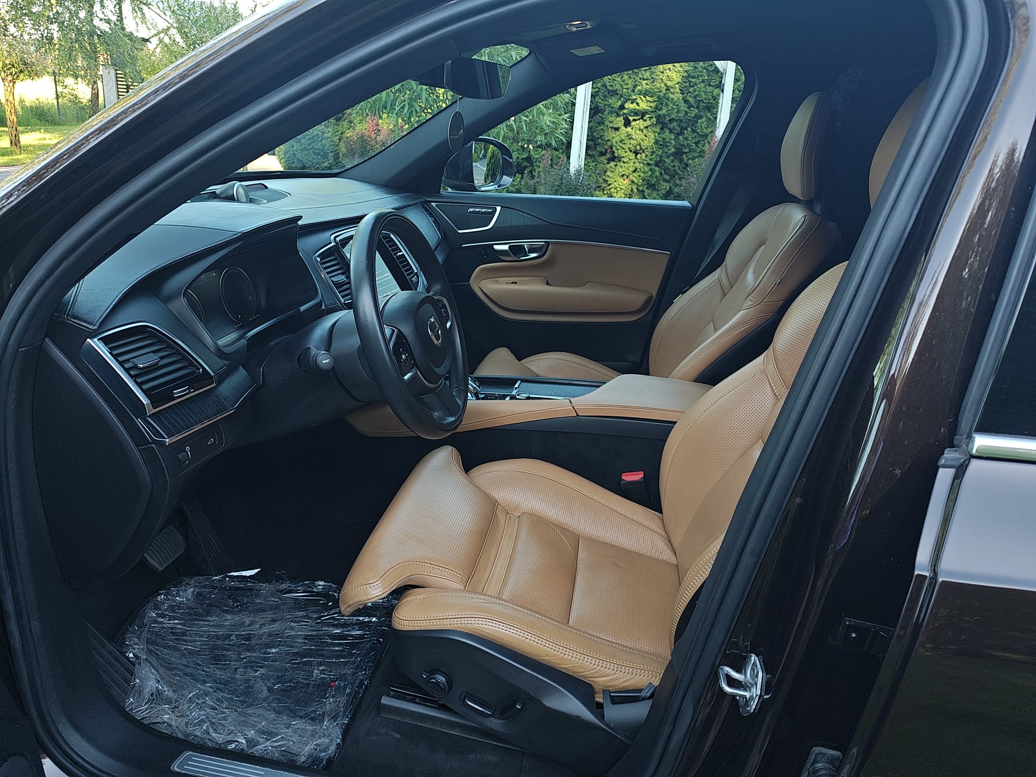 VOLVO XC90 Inscription B5 4x4