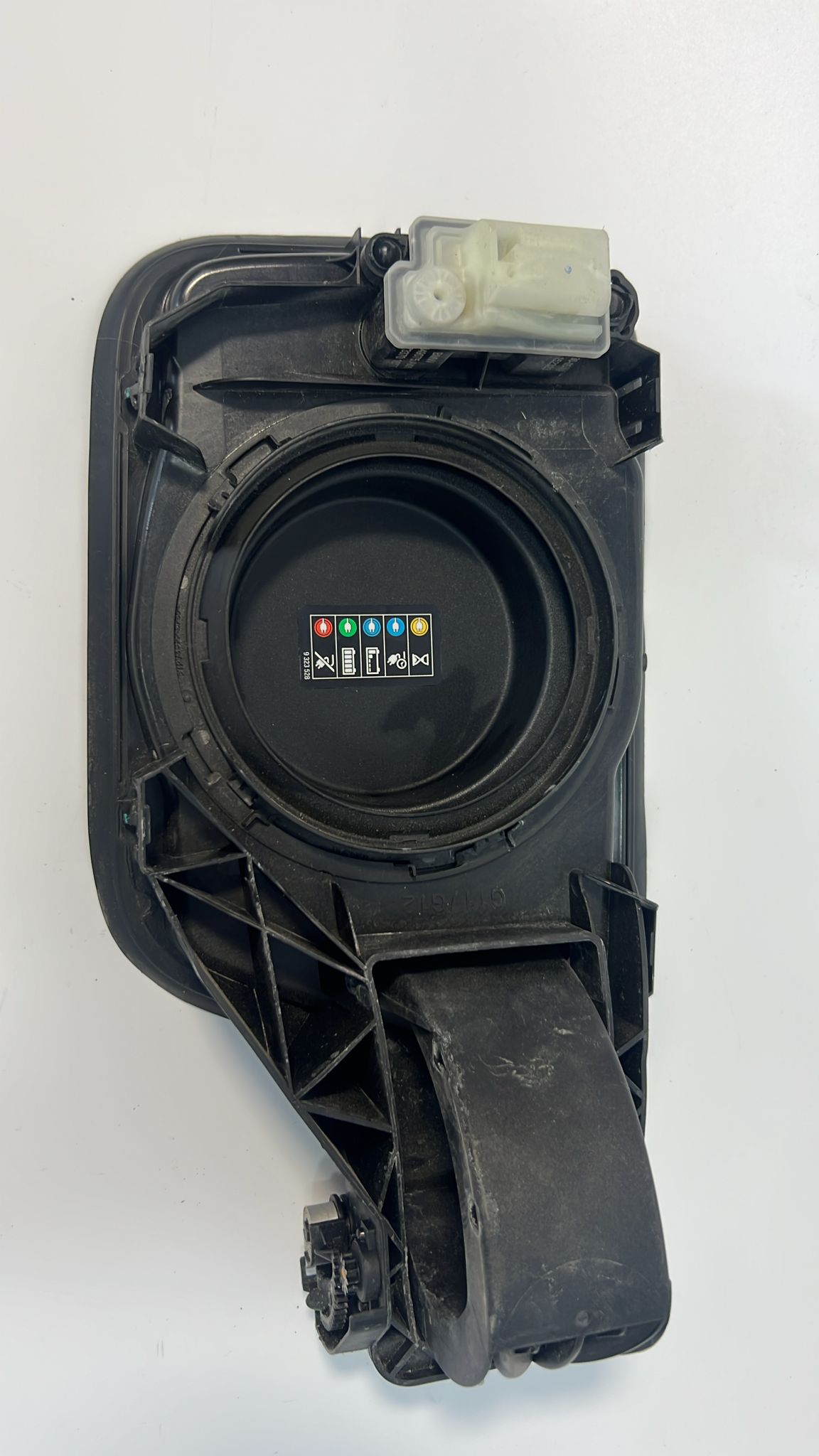 Nakładka gniazda ładowania BMW 7 G11 G12 740e 745e Oryginał numer...