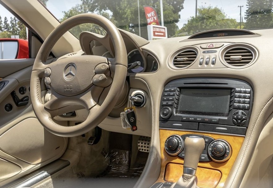 Mercedes SL550 Cabrio 5.5 V8 Prestige